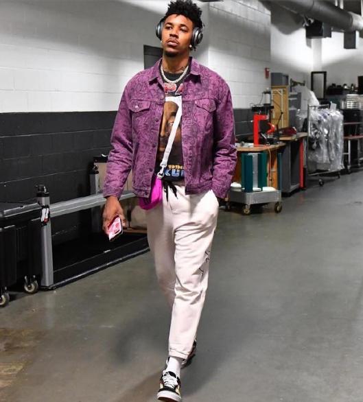 拉菲尼亚：我希望在巴萨退役；最大的奢侈是给家人买房子（拉菲尼亚：愿在巴萨终老，最奢侈的事是为家人购房）