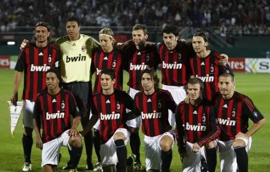 斯帕莱蒂：尤文必须提升自身水准，回到更衣室球员们都很沉默（斯帕莱蒂：尤文需提升水平，回到更衣室全队一片沉寂）