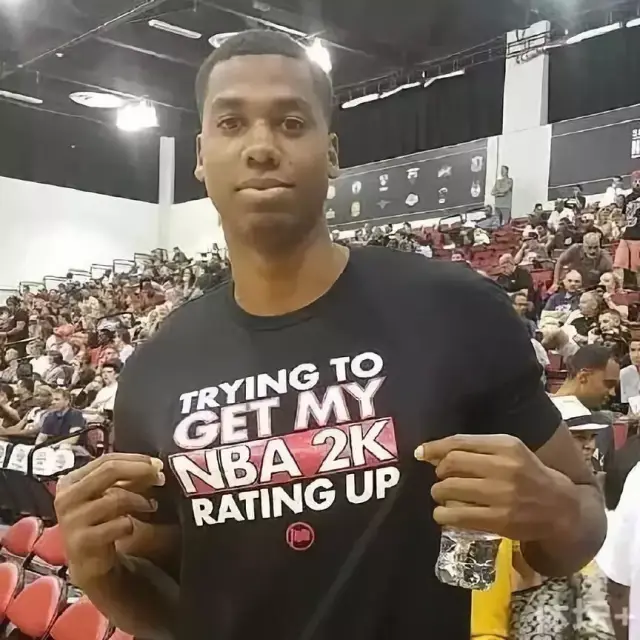 海港今日进行训练，加布里埃尔回归球场（海港今日集训，加布里埃尔重返赛场）