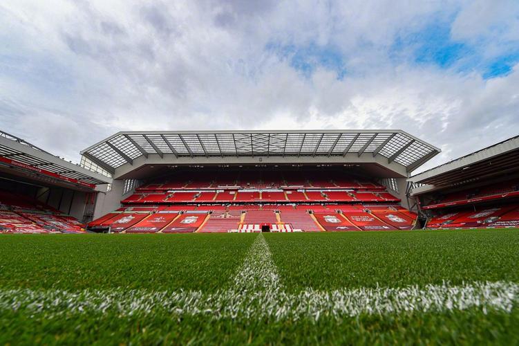 足球欧冠官方公布本赛季最佳阵容候选（欧冠官方发布本赛季最佳阵容候选名单）